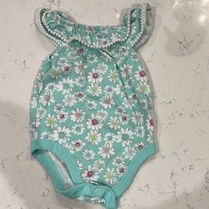 6-9M romper good condition